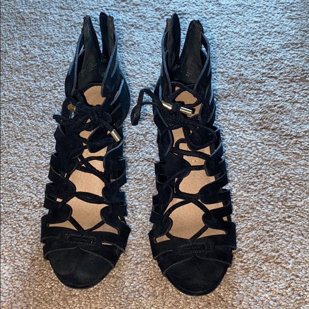 Madden Girl Lace Up sandals